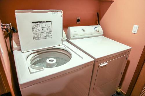 Snowcreek V #714 Townhouse