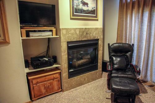Snowcreek V #714 Townhouse