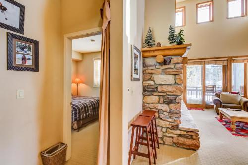 Mammoth Green Condos