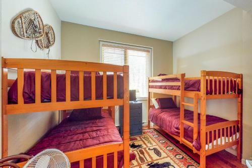 Mammoth Green Condos