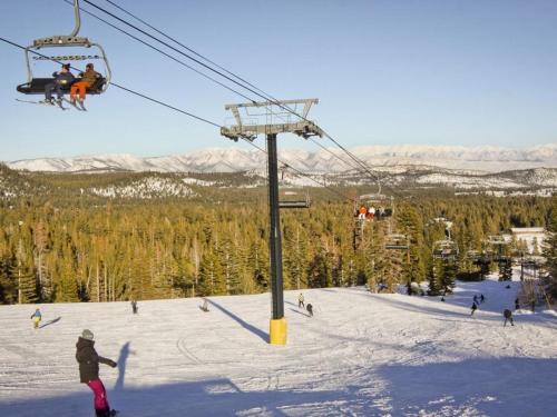 Snowcreek 233