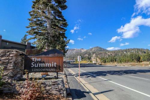Apartamento Summit Condominium 106