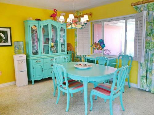 849 Buttonwood Court