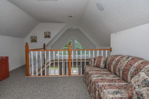 Amazing Adventure Three-bedroom Holiday Home