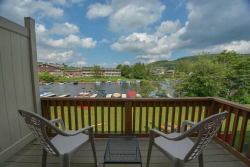 Ski Harbor Three-bedroom Holiday Home #02