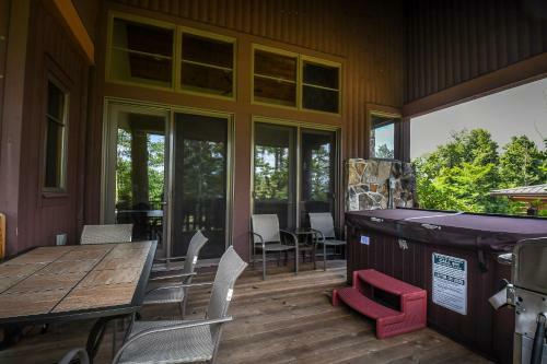 Big Sky Four-bedroom Holiday Home