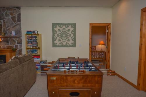 All Decked Out Four-bedroom Holiday Home