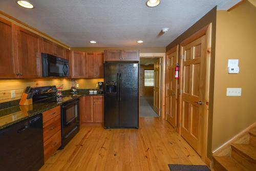 Zen At Southridge Four-bedroom Holiday Home