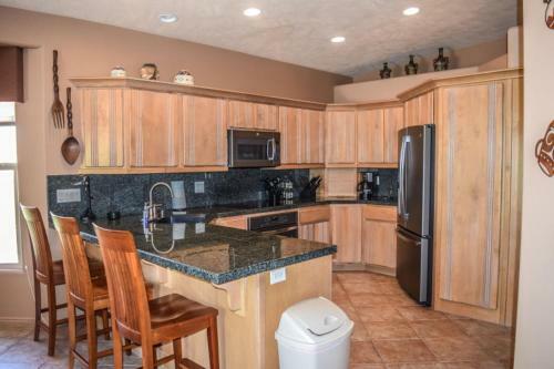 4 Bedroom Home In Mesquite #468