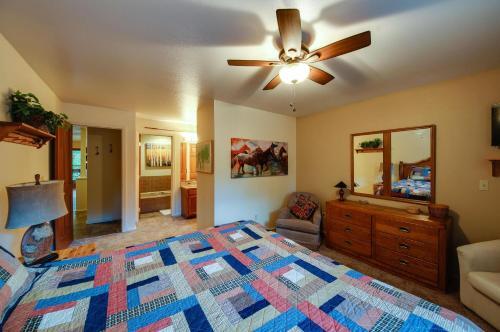 Payette Riverfront Family Condo