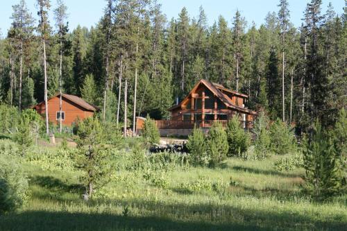 Bear Creek Lodge Mccall