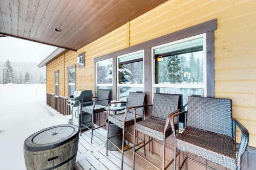 Mountain View Family Cabin