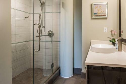 Apartamento Open Loft Downtown 2br Apt W/ Huge Skylight