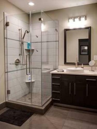 Downtown Two Bedroom Apartment
