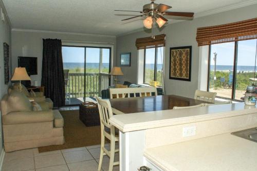 Apartamento Chateau By The Sea J1 Condo