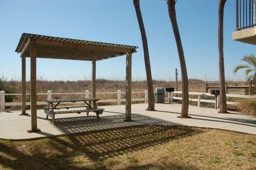 Apartamento 1037-2-g Crescent Sands At Cb Condo