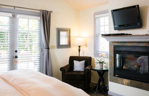 Bed & Breakfast 1801 First Luxury Inn