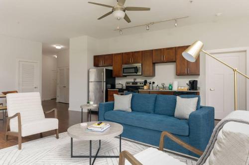 Hillsboro Village 2 Bedroom Apartment