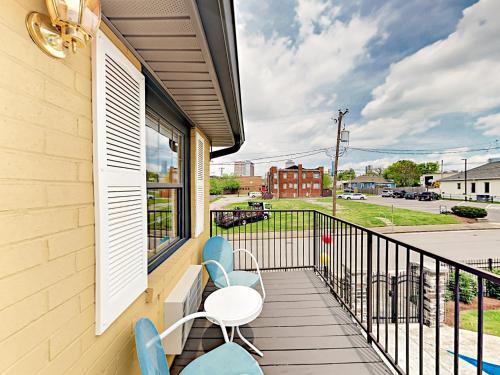 Landmark Mcmillin Court Apartment 16