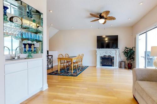 Navarre Bay Hideaway