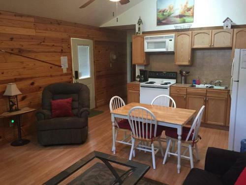 Rio Cancion On The Guadalupe - Cabin #2