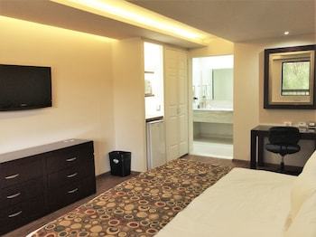 Quinta Dorada Hotel And Suites