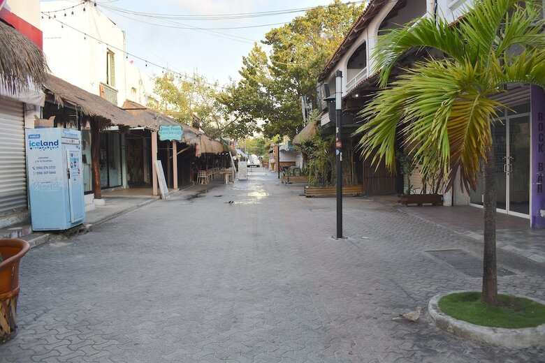 Hotel Plaza Almendros