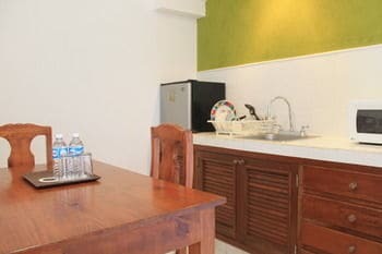 Chac Chi Hotel And Suites