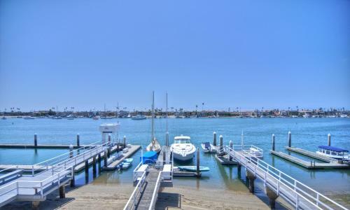 1002 E Oceanfront 7 Bedroom House