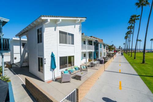 Apartamento 906 East Oceanfront Back Unit C 2 Bedroom Condo