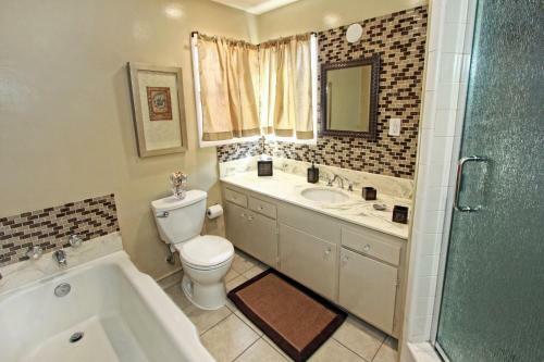 3909 Marcus Ave (68392)