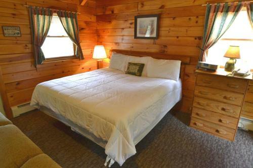 Hotel New England Inn & Lodge