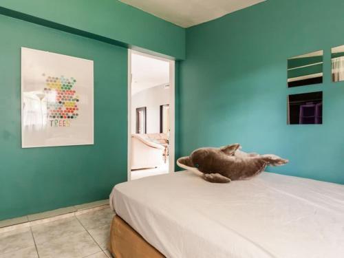 North Miami Six-bedroom House