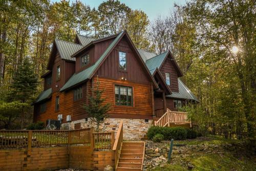 Bears Lair Four-bedroom Holiday Home