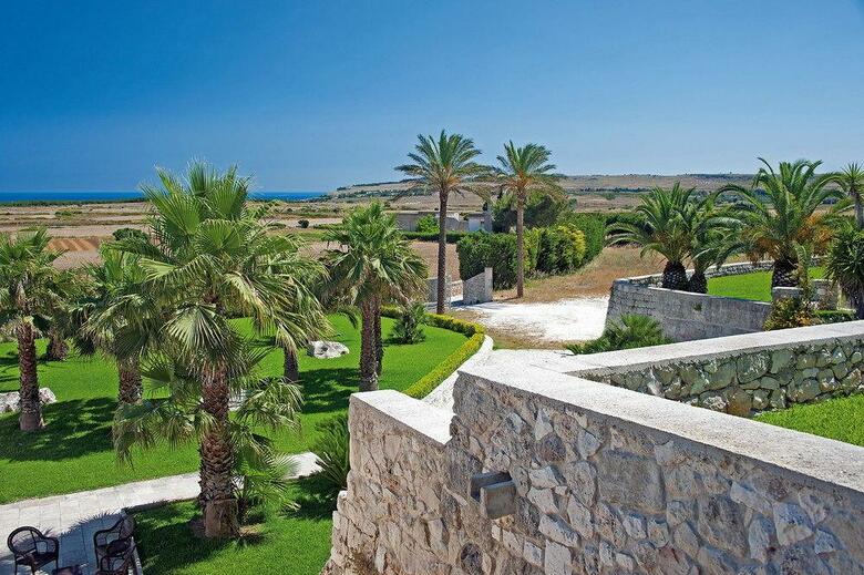 Hotel Masseria Panareo