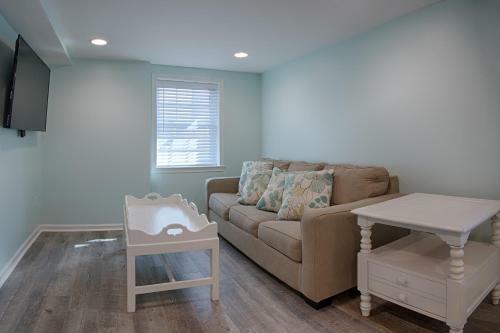 Beach Bungalow 8
