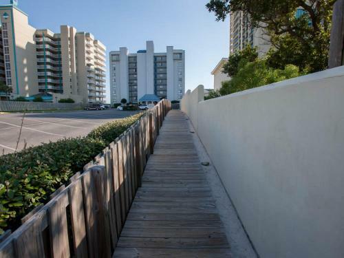 Apartamento Romar Lakes 302b Condo
