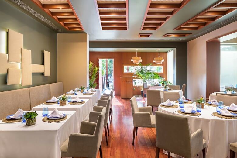 Hotel Barcel� Murcia Siete Coronas