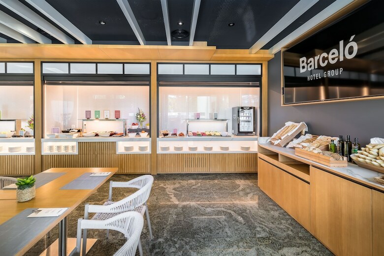 Hotel Barcel� Murcia Siete Coronas