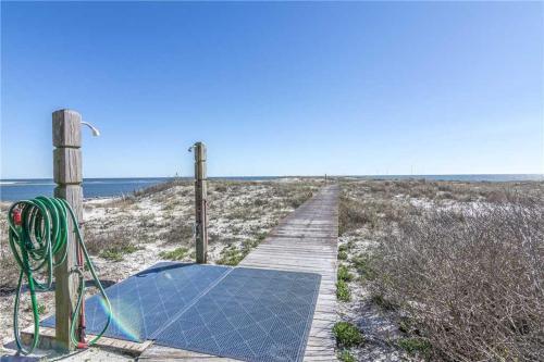 Grand Pointe 605 Home