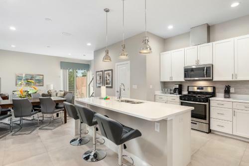 Summerville Resort By Columbia Management