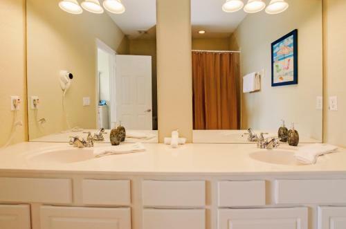 Apartamento Cayview Avenue Condo #3105