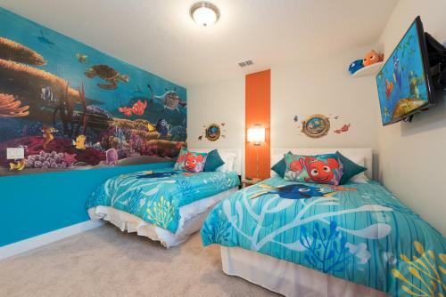 Encore Fantasy Eight-bedroom Villa