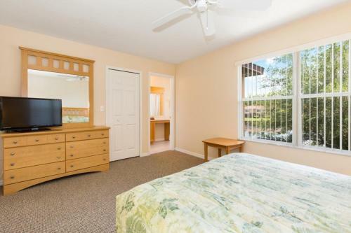 Kosie's Lake Escape Townhouse