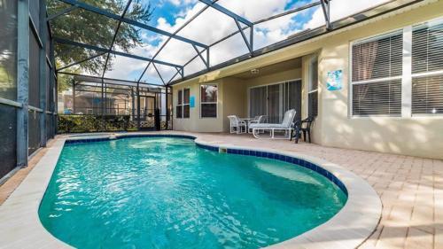 Comrow Dwelling 7738