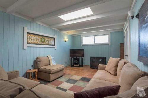 4121 O -751505 Blue Water Horizon Beach House