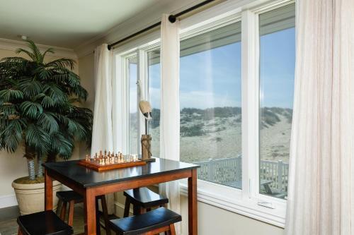 1621mbr - 906566 Hamptons West On Oxnard Shores