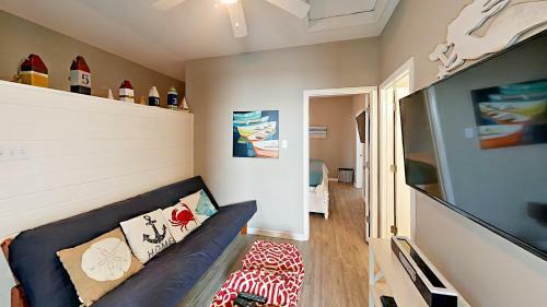 15233 Beach Way Drive Townhome Townhouse