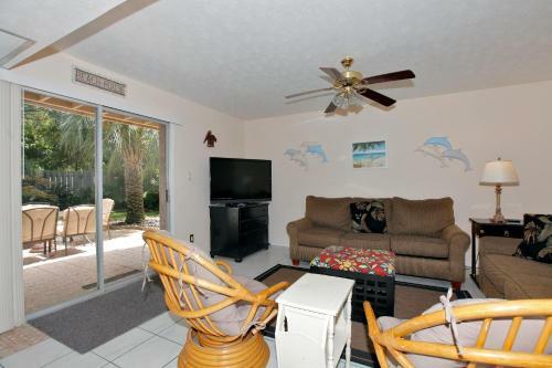 Horizon South By Panhandle Getaways
