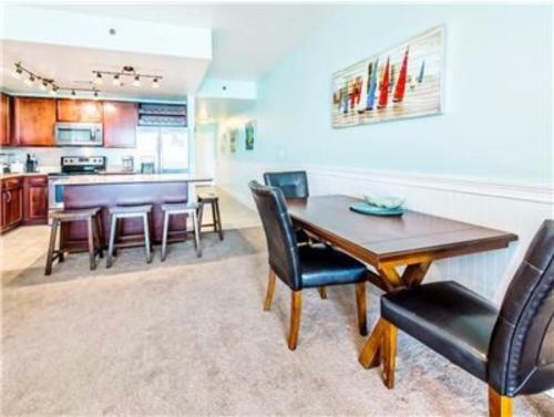 Apartamento Laketown Wharf 1326 Pcb Condo